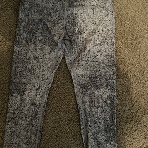 Lulu lemon size 10 leggings, never worn